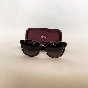 Gucci tortious Womens sunglasses